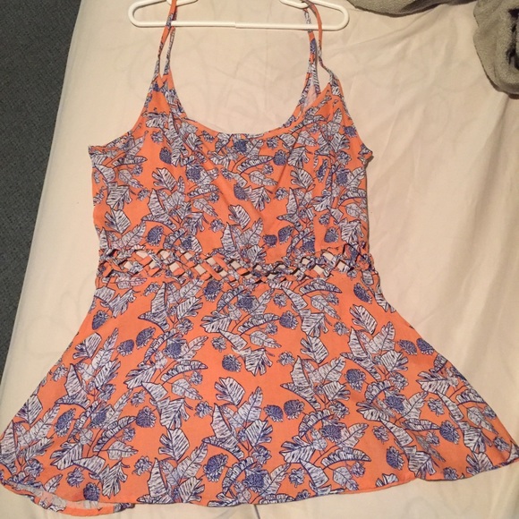 **Sold** Charlotte Russe cute summer top! Size M