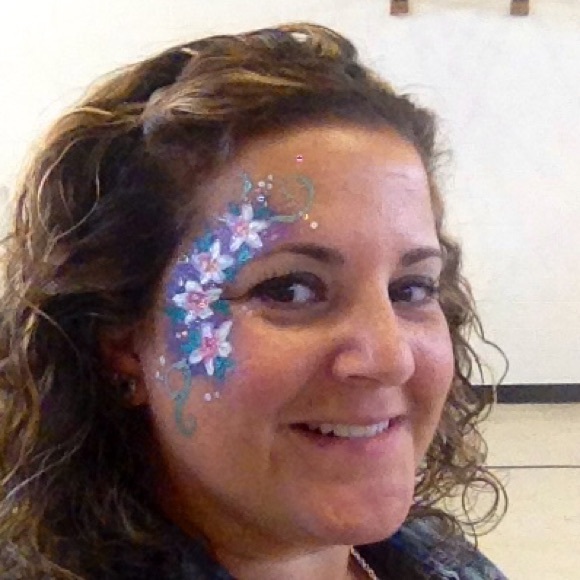 Meet your Posher, Lorissa