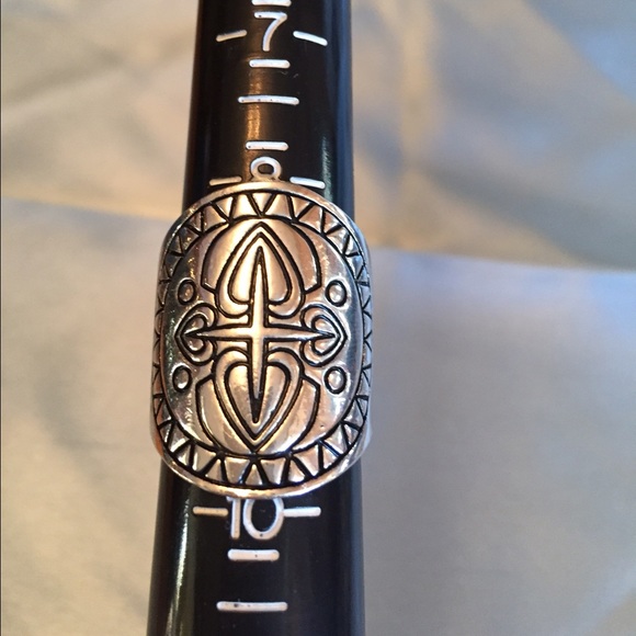 Jewelry - $15 or 2/$25 Boho Silver Plated Ring. Size 9