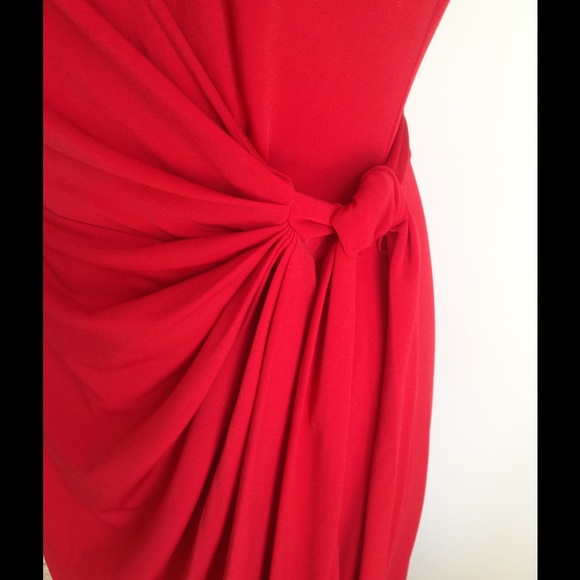⭕️SOLD⭕️💋Simply. Beautiful! 💋 BP Red Wrap Dress - Picture 2 of 4