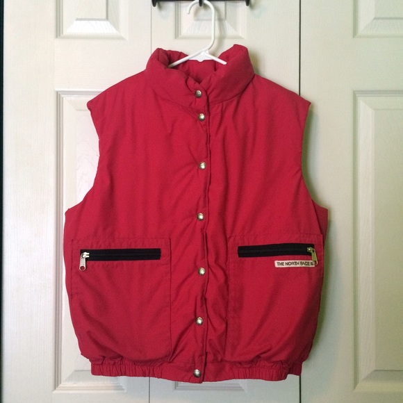 The North Face puffer vest**Nice!!
