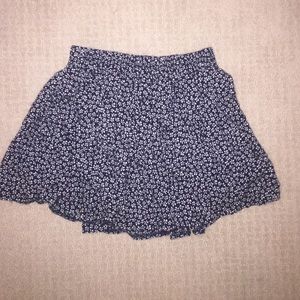Brandy melville skirt