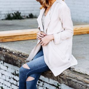 Meet your Posher, Logan