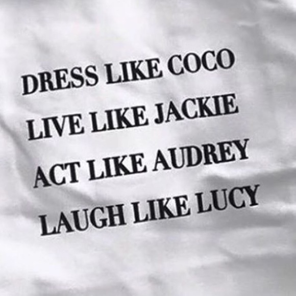 Meet your Posher, Stephanie - Picture 2 of 6