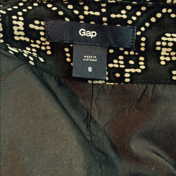 Pleated GAP skirt - Picture 2 of 4