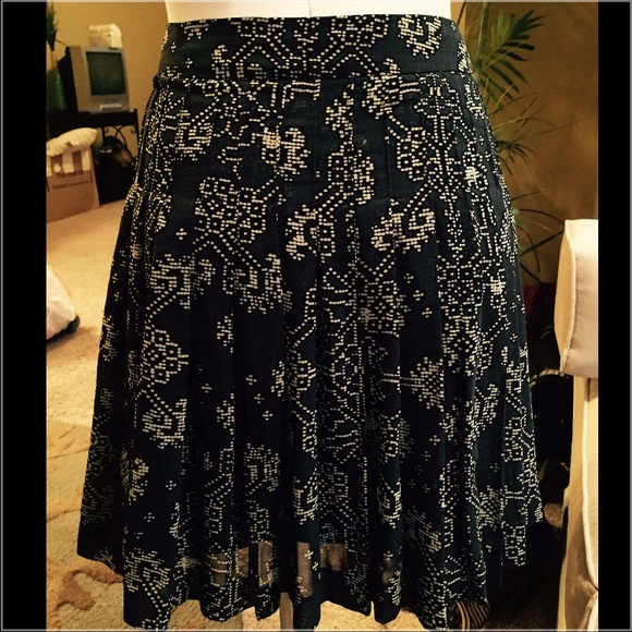 Pleated GAP skirt - Picture 4 of 4