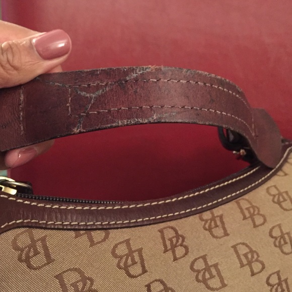 Signature Hobo - Picture 2 of 4