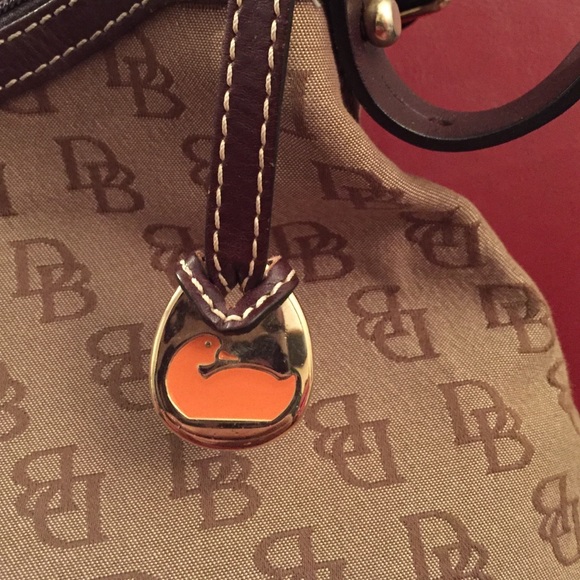 Signature Hobo - Picture 4 of 4