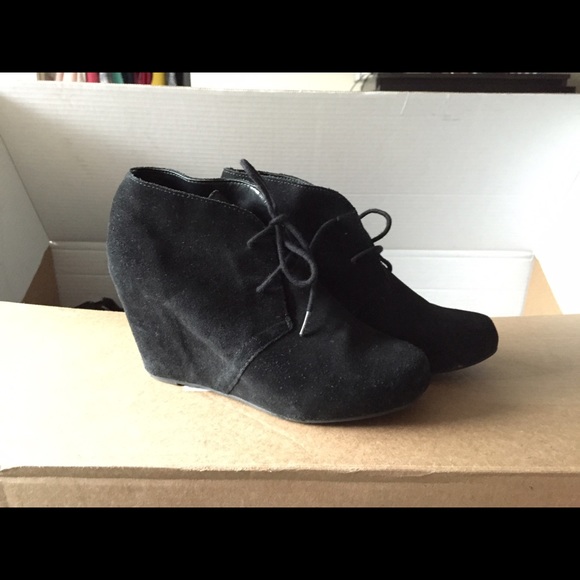Women's dolce vita wedge bootie lace up