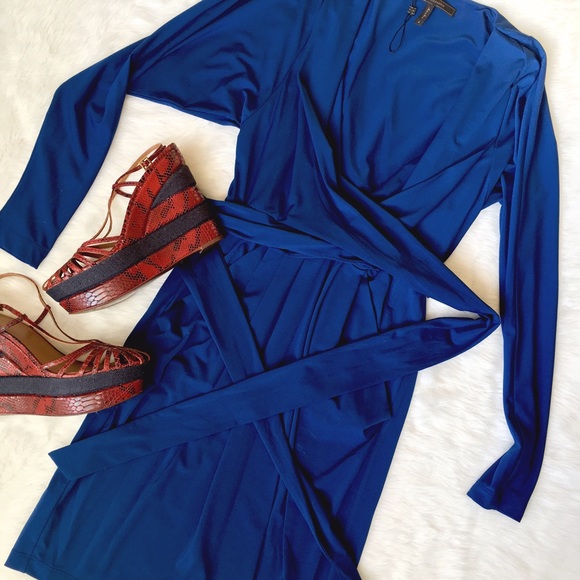 BCBGMaxAzria Dresses & Skirts - BCBGMaxAzria Blue Faux Wrap Midi Dress