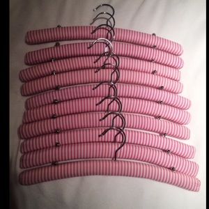 EXCLUSIVE VS PINK Store top hangers (SET OF 10)