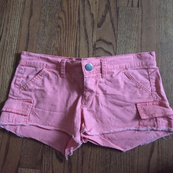 PEACH SHORTS🍑