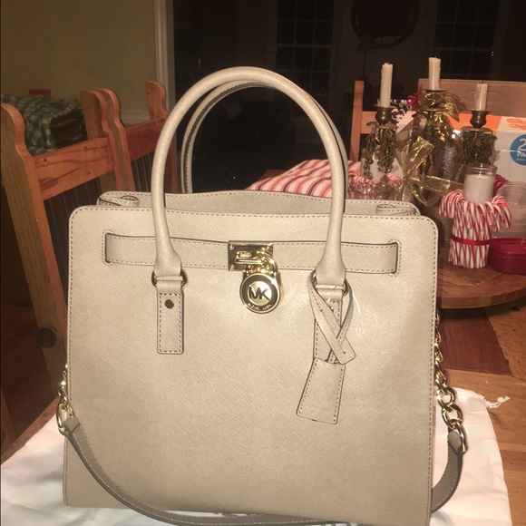 Authentic Michael Kors Hamilton bag