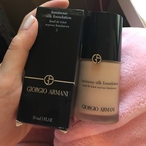 giorgio amarni luminous silk foundation