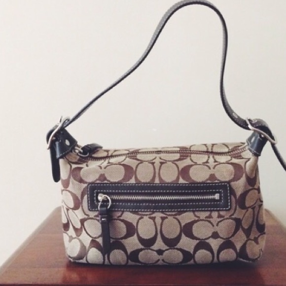Coach Purse - Picture 1 of 2