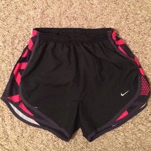 Nike running shorts black and pink