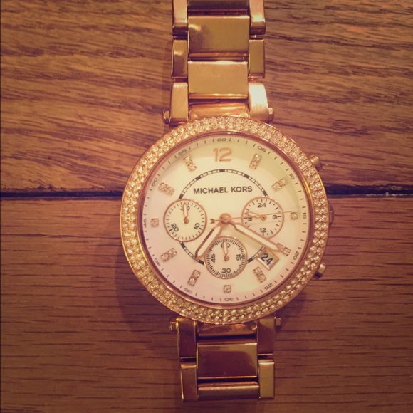 Michael Kors rose gold watch