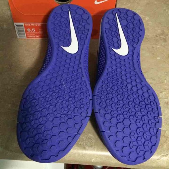 Men's 6.5 (W 8) Nike Metcons - Brand New - Picture 2 of 2