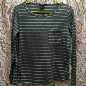 Forever 21 long sleeve shirt