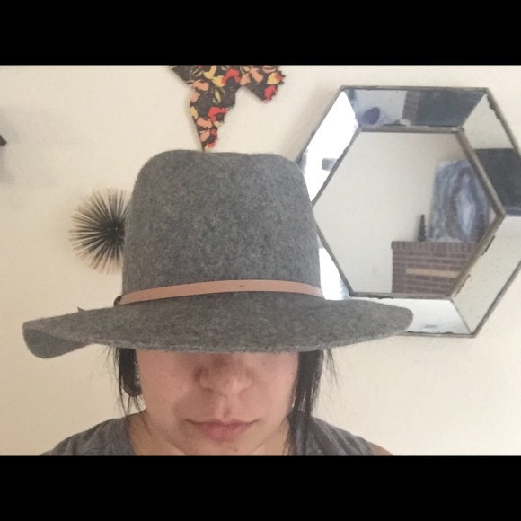 Banana Republic Wool Hat - Picture 4 of 4