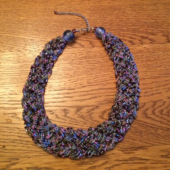 Beaded weaved necklace
