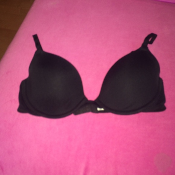 Vs pink wear everywhere Demi bra !