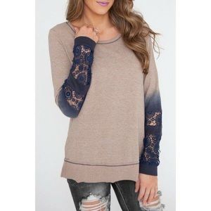 NWOT Lace Sleeves Top