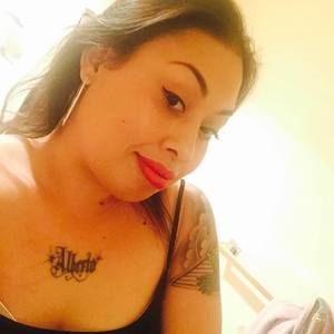 Meet your Posher, Paola