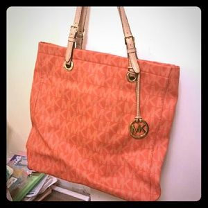 Micheal Kors Mandarin Purse