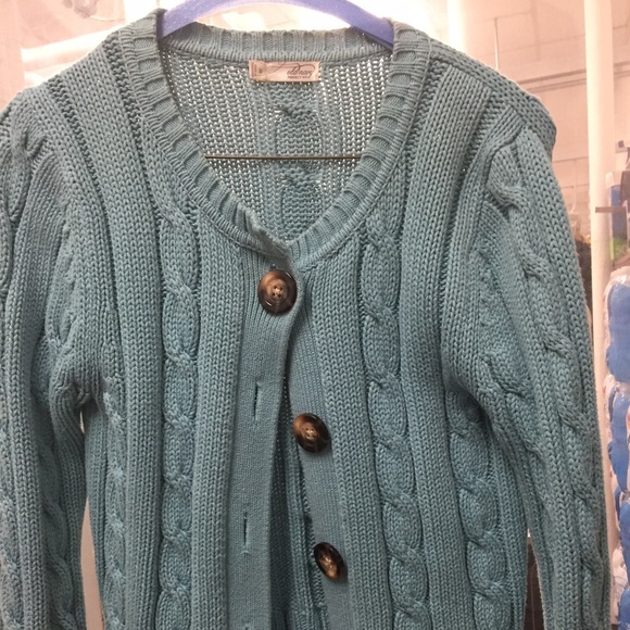 Old Navy Sweater