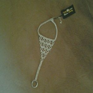 Traci Lynn Barefoot Foot Jewelry