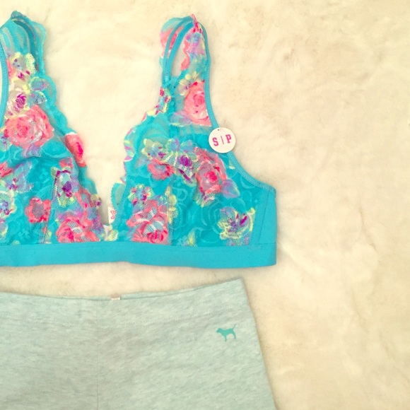 PINK Victoria's Secret Other - VS Pink Rose Lace Plunge Bralette Set