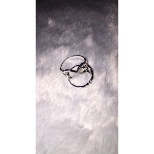 Infinity ring
