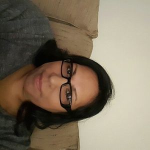 Meet your Posher, Francine