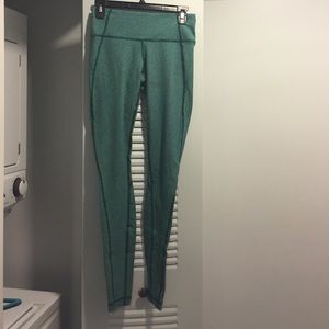 BRAND NEW lulu leggings!