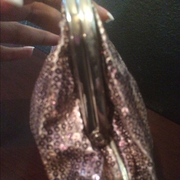 (2 for $50 listing)🆕Sequined Gold metallic clutch - Picture 3 of 3
