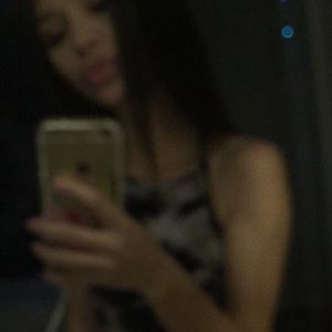 Meet your Posher, Evani