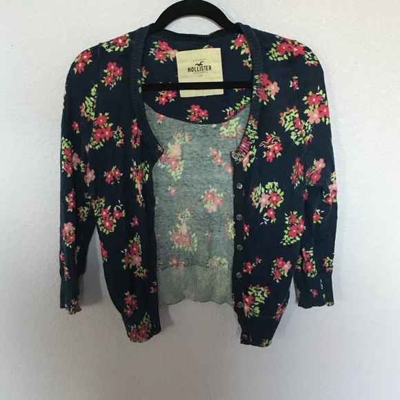 Hollister Cardigan
