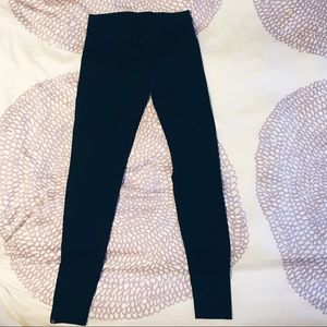 Onzie black yoga leggings - like new (worn once)