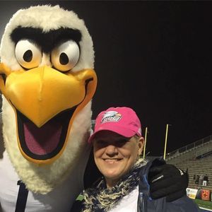 Meet your Posher, Joni