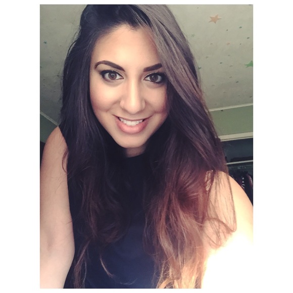 Meet your Posher, Gissella - Picture 1 of 1