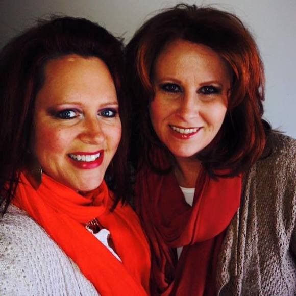 Meet your Posher, Amy - Picture 1 of 1