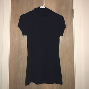 Black short sleeve turtle neck
