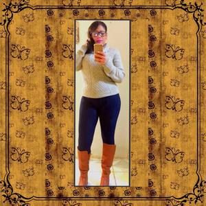 Meet your Posher, Adaliz