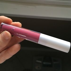 elf lip gloss brand new