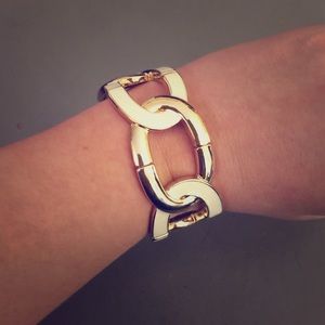 NWT Gold & white Banana Republic bracelet