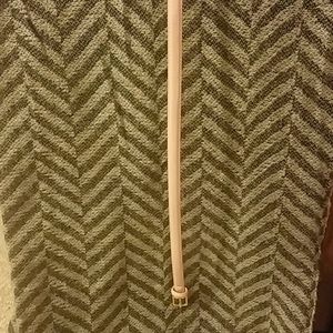 Skinny pink belt