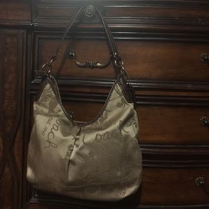 Coach shoulder bag