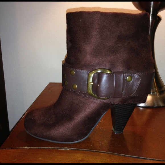 Ankle boots