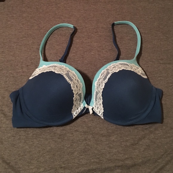 36C NWOT Body by Victoria push up